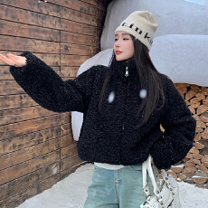 实拍羊羔毛外套冬季时尚休闲宽松短款立领夹克开衫韩版毛毛外套女