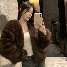 批发实拍 韩版冬季环保仿貉子毛<b class='q'>皮草</b>大衣<b class='q'>短款</b>显瘦毛毛时尚外套女