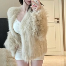 批发冬季V领新款环保毛毛上衣女<b class='q'>气质</b>杏温柔加厚保暖仿狐狸毛皮草外套
