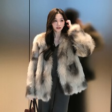 批发海宁冬季皮草新款环保狐狸毛女中长款维多利亚时尚仿毛毛加厚外套