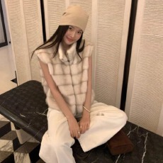 批发韩系立领仿水貂毛短款马甲女秋冬季新款环保<b class='q'>皮草</b>狐狸毛毛马夹外套