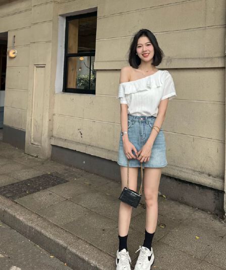 여름 새로운 디자인 섹션 비스듬한 어깨 오프숄더 프릴 셔츠 하이웨이스트 슬림해 보이는 다용도 데님 반신 치마 세트