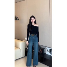 批发新款设计感斜肩上衣+复古宽松高腰牛仔阔腿拖地裤搭配同款腰带