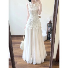 批发漂亮连衣裙女2026春夏季新款无袖温柔气质拼接裙白色<b class='q'>背心</b>裙子