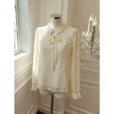 批发实价已保护 早春新款新中式立领刺绣<b class='q'>雪纺</b>衬衫女立体花朵宽松上衣