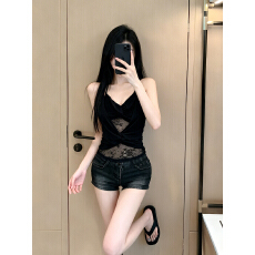 批发实价已保护 新款甜辣妹修身吊带女挂脖蕾丝纯欲透视性感气质背心