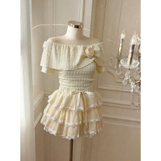 批发实价已保护 法式<b class='q'>一字肩</b>荷叶边短袖T恤女夏修身<b class='q'>上衣</b>+甜美蕾丝短裙