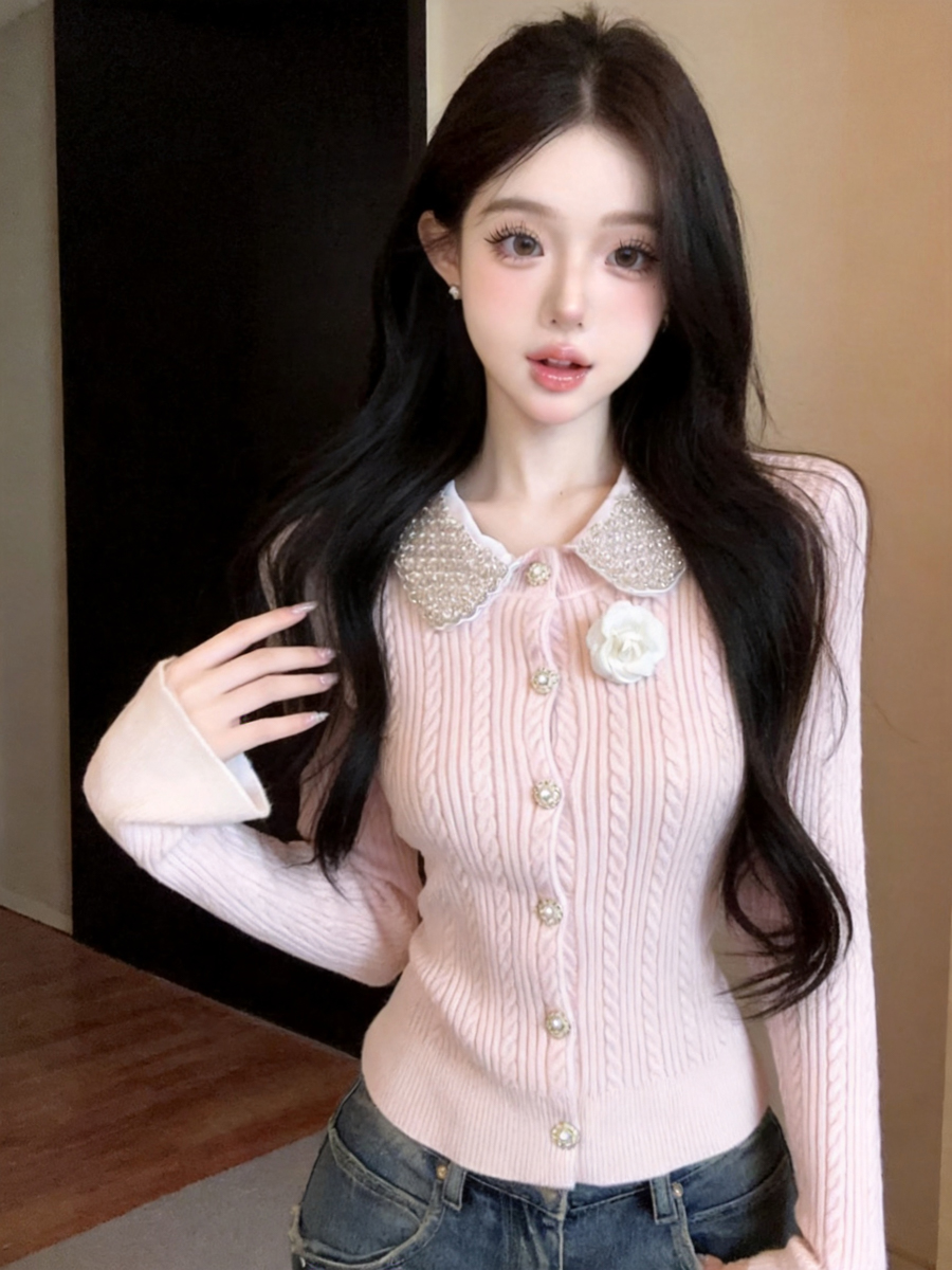 新款简约重工珍珠领麻花针织衫上衣女开衫配花朵 服裝批發女裝批發服飾貨源