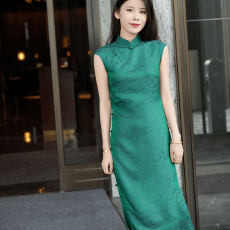 批发玲珑缎夏桑蚕丝20姆<b class='q'>真丝</b>提花青绿渐变<b class='q'>旗袍</b>短袖古法手工