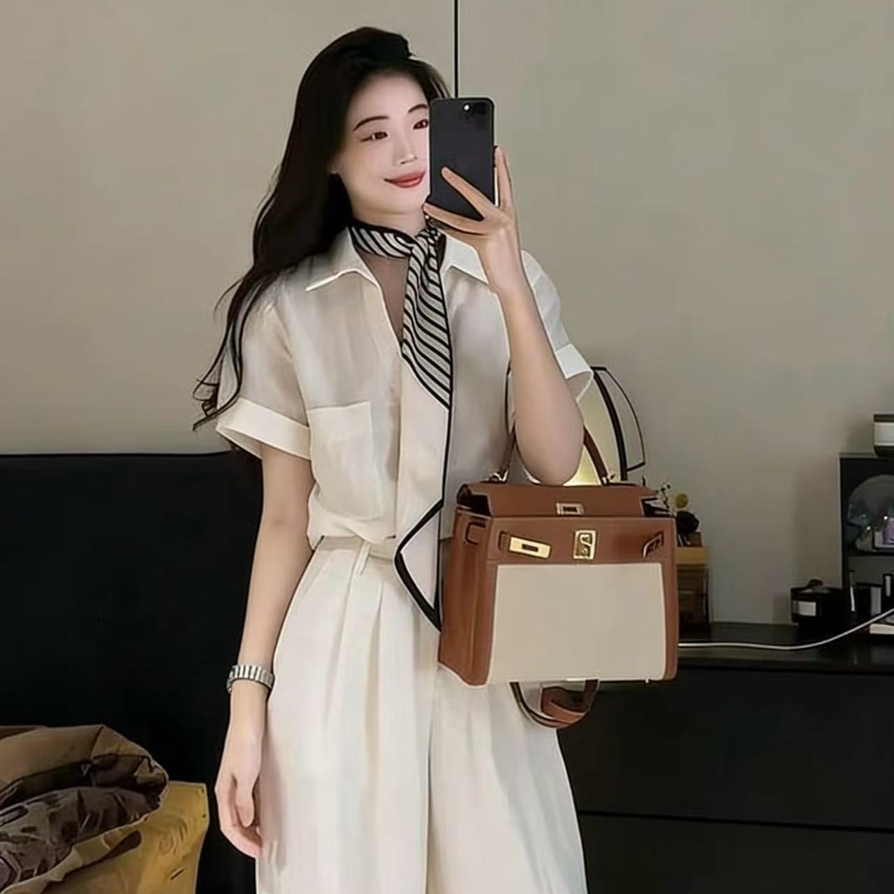 2026 여름 새로운 오래된 돈 바람 느슨함 센스 루즈핏 다용도 셔츠 하이웨이스트 와이드 레그 팬츠 스카프 3종 세트