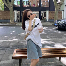 孕妇五分裤托腹夏季短裤牛仔裤搭配专用