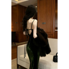 批发性感露背绿色丝绒吊带连衣裙<b class='q'>礼服</b>气质修身鱼尾<b class='q'>长裙</b>
