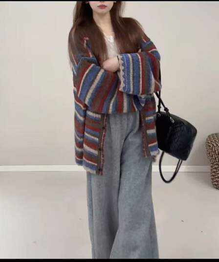 작은 대중 트렌드 새로운 무지개 패치워크 색상 스트라이프 니트 오픈 가디건 여성 품격 루즈핏 슬림해 보이는 다용도 짧은 외투 패션