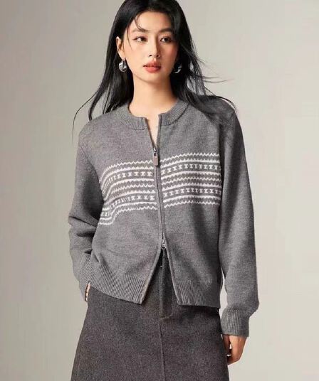 한 부서 느긋한 바람 부드러운 찹쌀 스웨터 여자 가을 겨울 새로운 루즈핏 슬림해 보이는 다용도 프랑스식 레트로 자카드