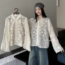 批发2026夏季新款西装领重工立体刺绣复古设计感提花宽松衬衫外套<b class='q'>女</b>
