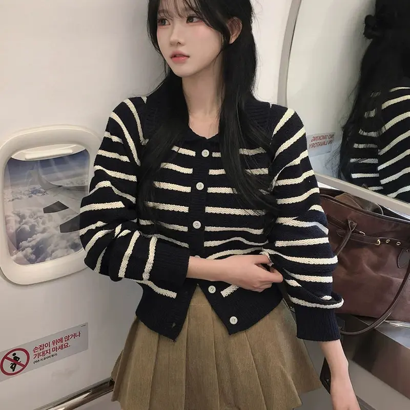 폴드 칼라 스트라이프 가디건 상세 이미지 4