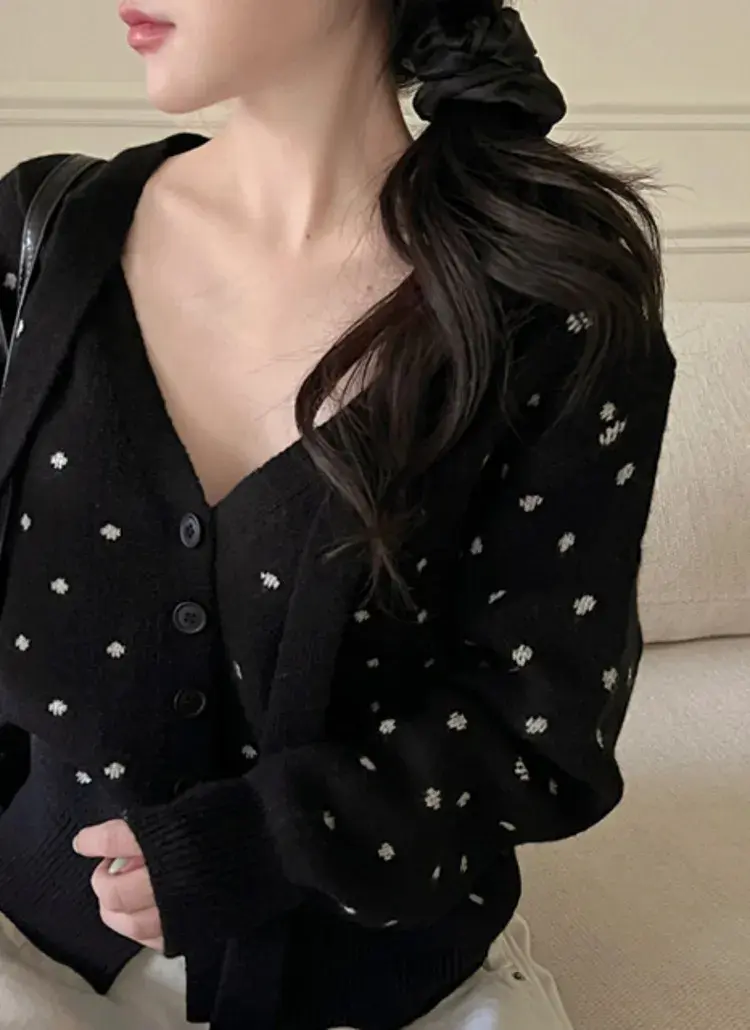 한국인기 도트 버튼 루즈 가디건 상세 이미지 8