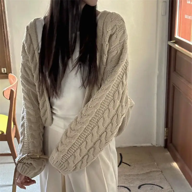 꽈배기 V넥 루즈핏 가디건 상세 이미지 4