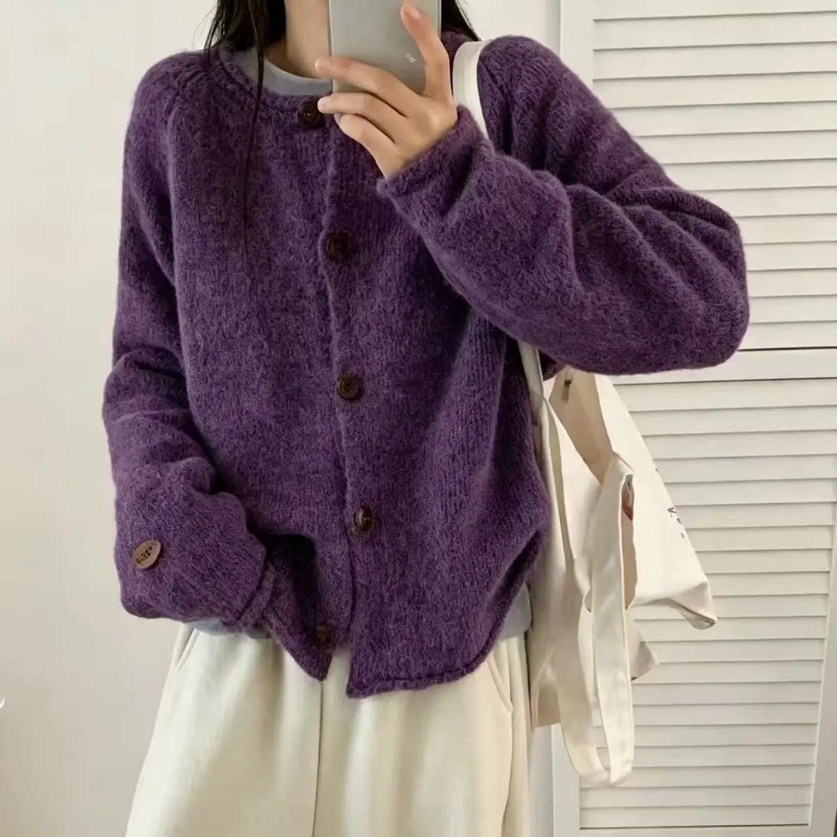 라운드넥 루즈핏 가디건 상세 이미지 1