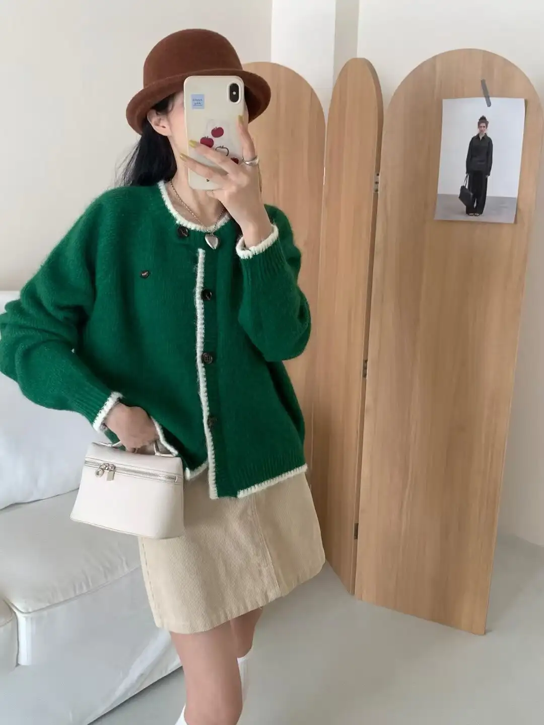 진주 장식 라운드넥 긴소매 가디건 상세 이미지 6