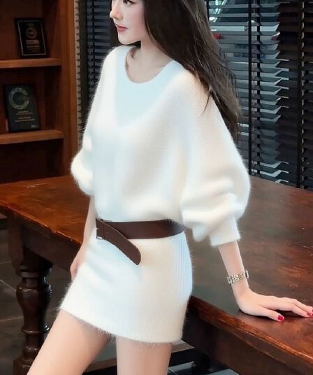 숙녀 바람 화이트 라운드 넥 스웨터 여성 드레스 2026 가을 새로운 품격 명문 여성 허리 수축 슬림해 보이는 타이트 스커트