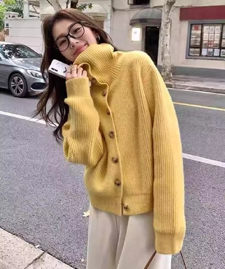 황색 터틀넥 스웨터 오픈 가디건 여성 조기 가을 겨울 프랑스식 레트로 폴로 칼라 느긋한 바람 루즈핏 재킷 니트 스웨터 맨위