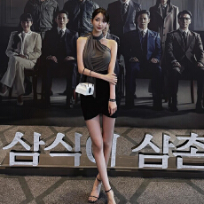 韩国东大门修身显瘦性感纯欲辣妹挂脖背心气质飘带无袖t恤上衣女