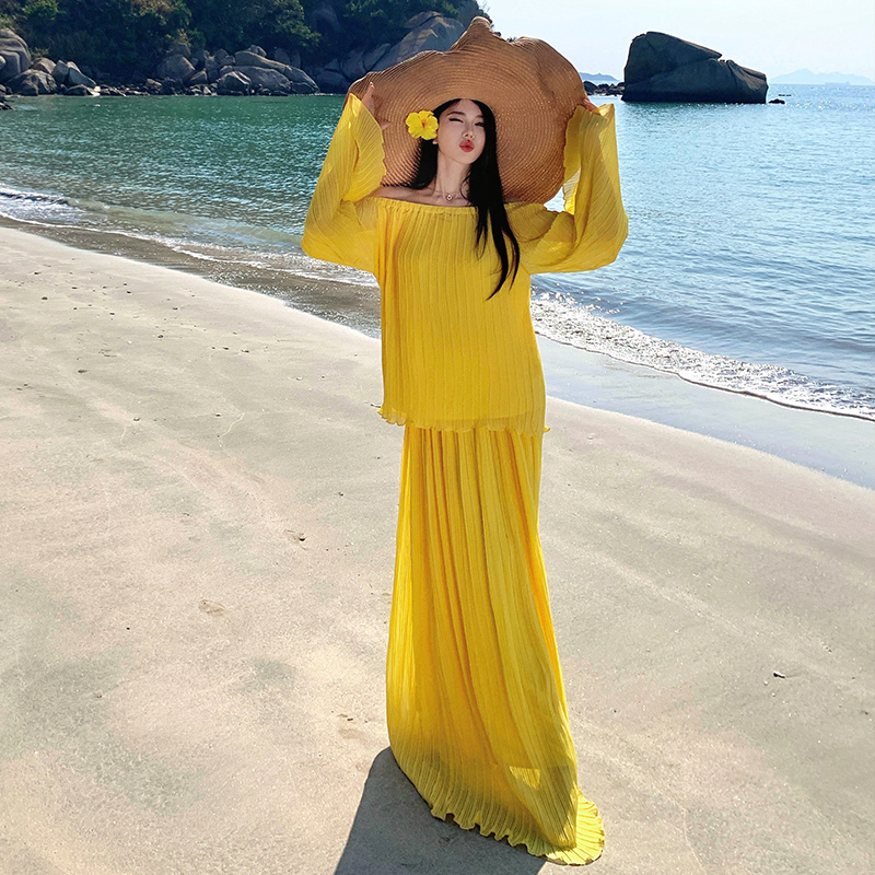 황색 보트넥 긴팔 맨위 바닥 청소 반신 치마 세트 여성 여름 얇은 스타일 디자인 센스 느긋한 투피스 세트