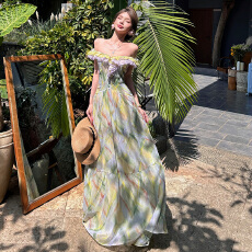 批发南法花影浪漫印花撞色荷叶边大露背连衣裙度假风仙女长裙