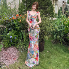 批发莫奈花园法式小飞袖碎花油画感深V领<b class='q'>连衣裙</b>女小众美人气质长裙子