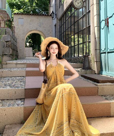 밝은 여름 행침 목 슬립 여성 드레스 여름 새로운 휴가 몸매 가꾸기 품격 캐주얼 롱 스커트