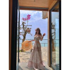 批发甜美度假风一字露肩短款碎花抹胸上衣女夏绝美大摆半身长裙子<b class='q'>套装</b>