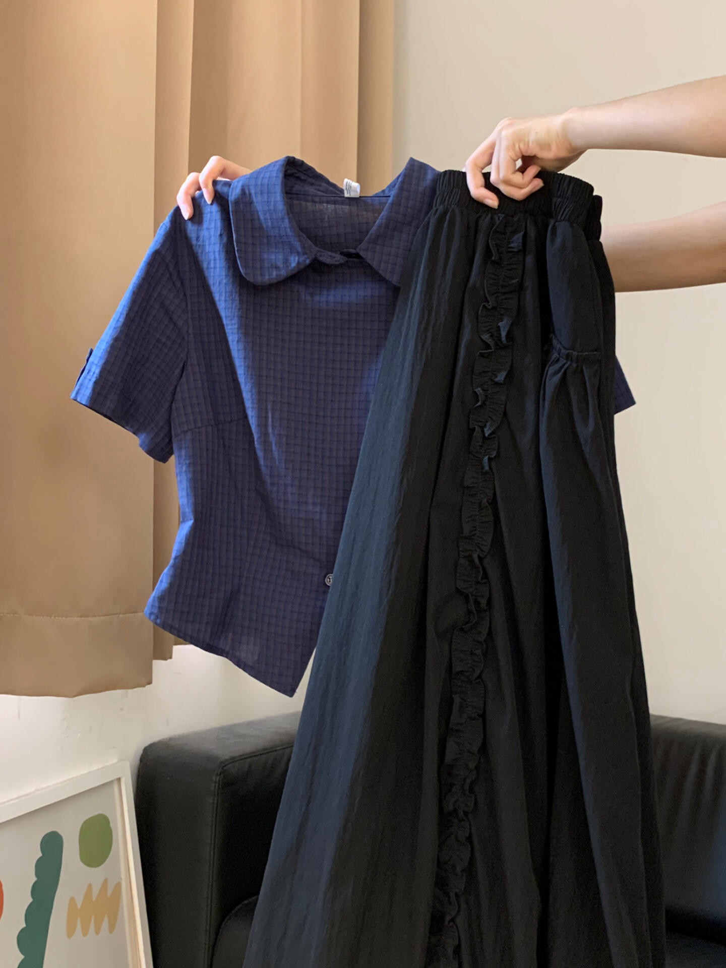 비스듬한 버클 체크무늬 베이비 칼라 반팔 셔츠