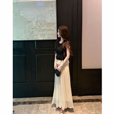 批发西恩定制●少女心事千金风设计感无袖上衣缎光休闲<b class='q'>裤</b>
