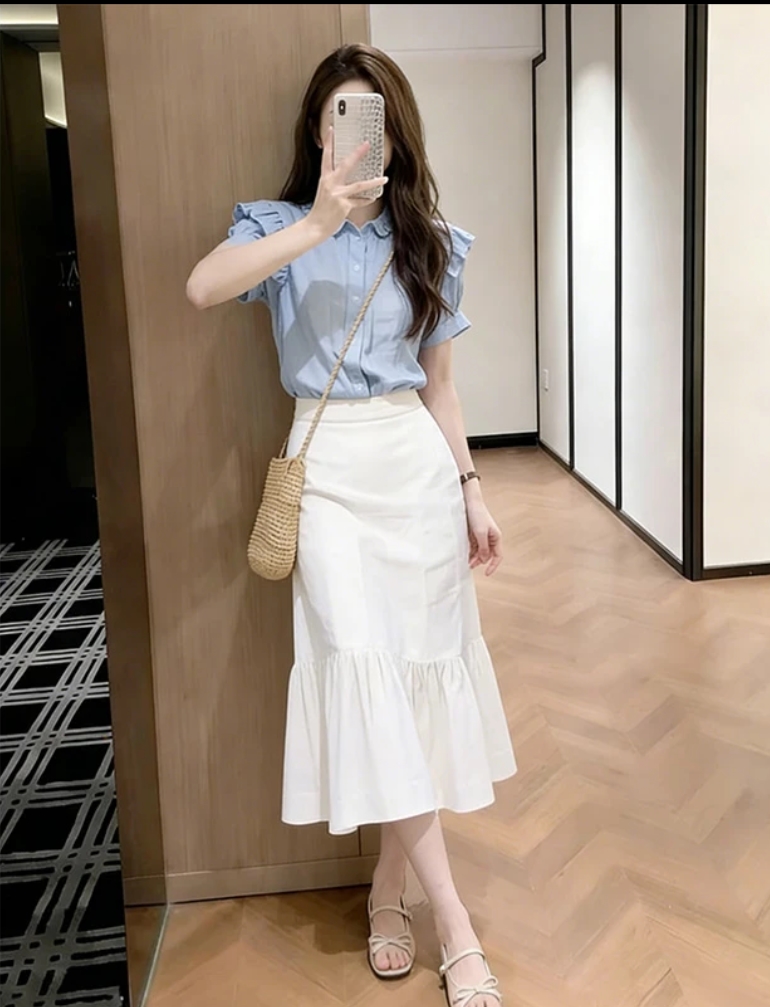 한 부서 미니멀리즘 작은 대중 디자인 센스 관대 한 점잖은 착용 가져 가라. 전체 집합 작은 키 셔츠 반신 치마 세트 여름