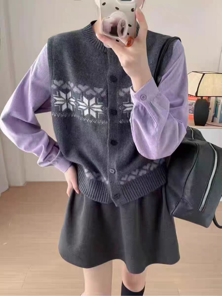 라운드 넥 페이크 레이어드 자카드 배색 니트 오픈 가디건 여성 2026 년 봄 새로운 셔츠 소매 슬림해 보이는 맨위 재킷