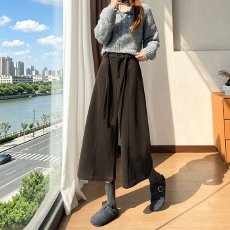批发实拍纯色毛呢休闲裤女中高腰呢子八分裤显高阔腿裤外穿<b class='q'>打底裤</b>靴裤
