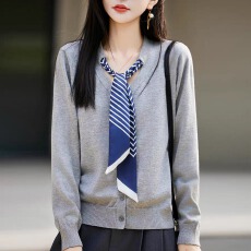 批发气质温柔风丝巾领带针织开衫女短外套2025新款精纺细毛miu系毛衣