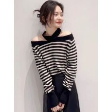 批发撞色条纹挂脖针织衫女秋装2025新款设计感一字肩独特漂亮早秋上衣