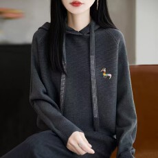 批发早秋连帽针织打底衫女2025新款春秋内搭上衣洋气<b class='q'>大码</b>女装秋冬毛衣