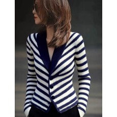 设计感绝美蓝色条纹v领长袖收腰针织衫女秋冬款通勤百搭显瘦小衫