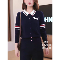 学院风翻领拼色条纹针织衫外套女秋冬新款毛衣开衫长袖羊毛衫上衣