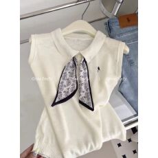 批发<b class='q'>欧洲站</b>小马刺绣翻领背心女夏<b class='q'>新款</b>针织衫配丝巾两件套