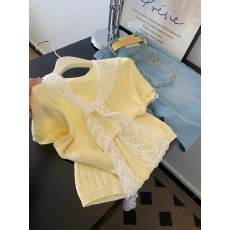 批发超好看奶黄色针织冰丝短袖T恤女夏季2026修身圆领带披肩内搭上衣