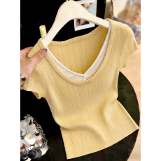 批发拼接假两件绝美巨好看V领短袖T恤针织衫女<b class='q'>夏</b>季新款漂亮独特上衣服