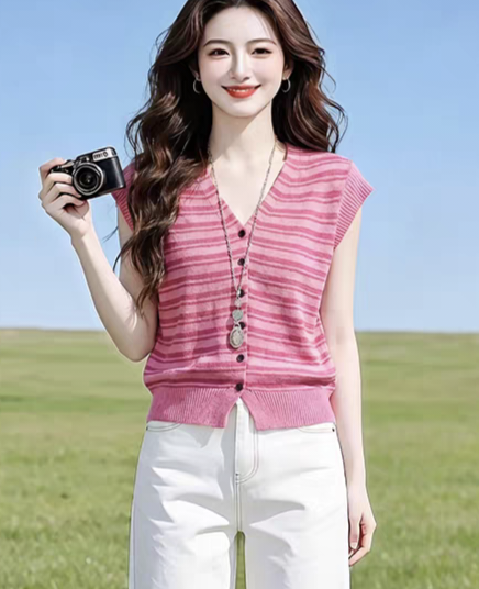 한 부서 미니멀리즘 V넥 단추 작은 날다 소매 짠 셔츠 여성 2026 여름 새로운 슬림해 보이는 고유 한 그레이트 봐. 의류