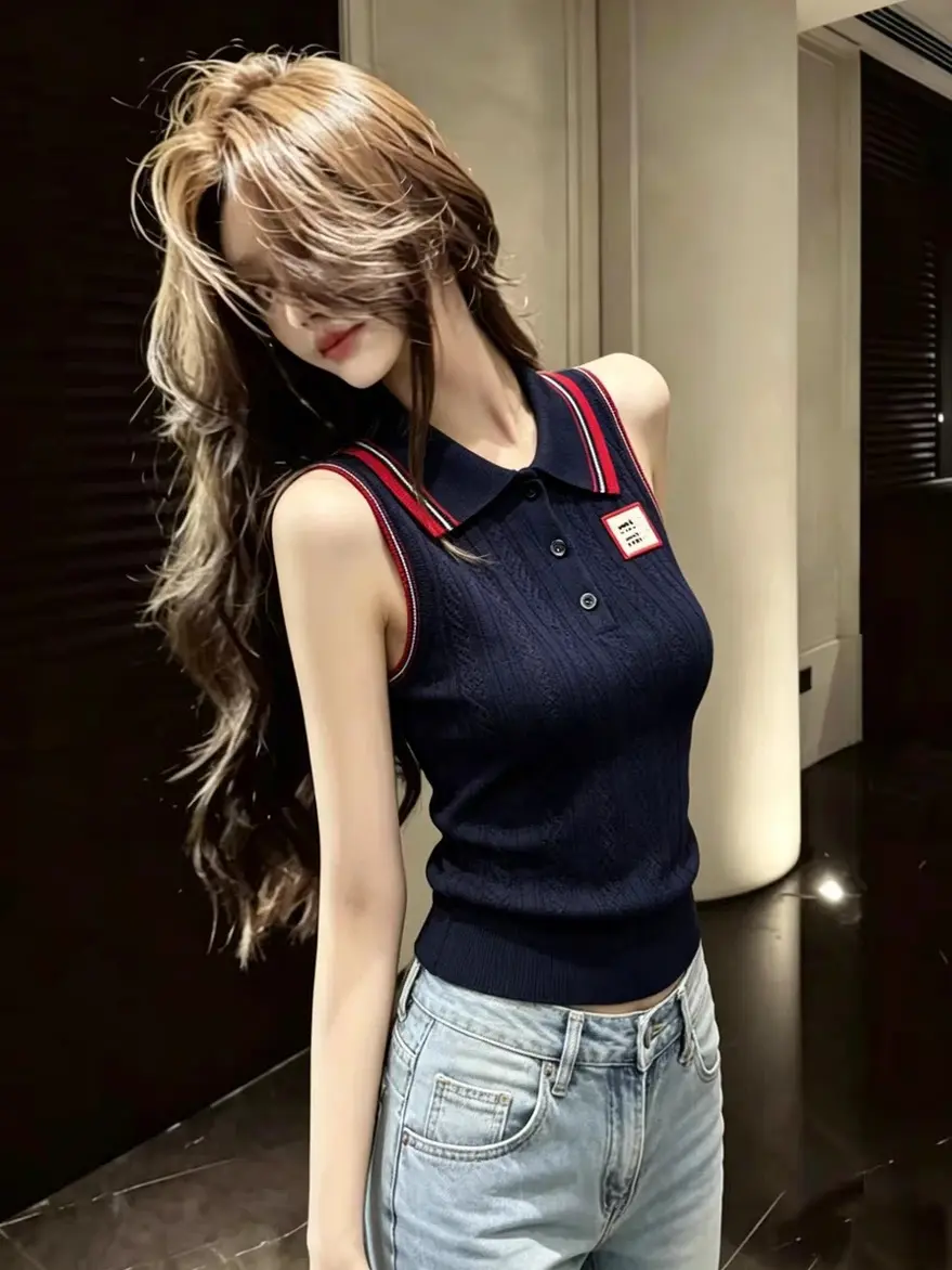 der mond 순수한 욕망 바람 홀로우 아웃 꽈배기 POLO 칼라 니트 조끼 여성 여름 화이트 몸매 가꾸기 민소매 맨위