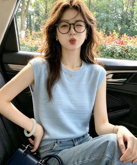 도파민 파란색 민소매 티셔츠 수 있습니다. 외출용 여름 품격 여성 루즈핏 슬림해 보이는 다용도 니트 조끼 맨위