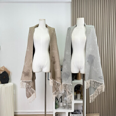 F PROJECT氛围感王者 随便搭都好看老钱风围巾披肩女