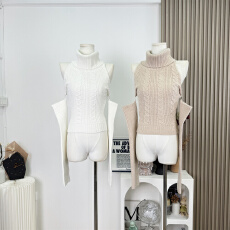 批发M900高领<b class='q'>毛衣</b>背心2025新款打底衫设计感女秋冬短款露肩气质小个子